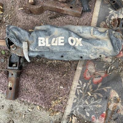 4 POINT LUG WRENCH, ASSORTED HITCHES WITH HITCH BALLS