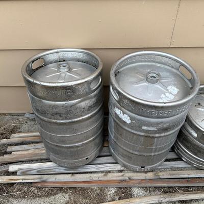 4 EMPTY BEER KEGS