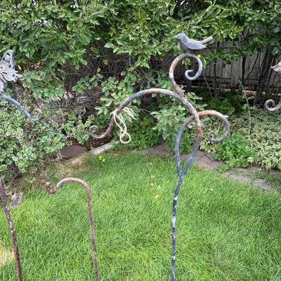 SHEPHERD HOOKS WITH CHARACTER
