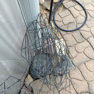 FLOWER BED FENCING