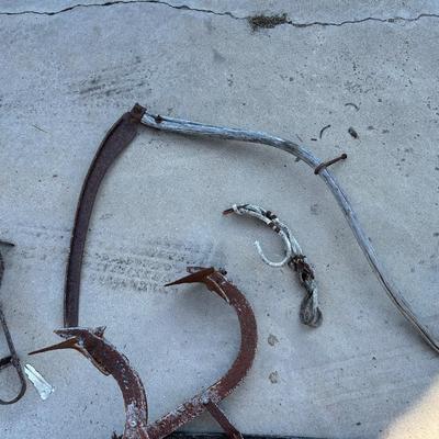 ANTIQUE & PRIMITIVE ANIMAL TRAPS, SICKLE AND FIELD PLOW
