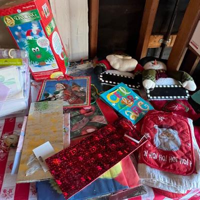 Holiday / Xmas Lot