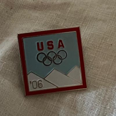 Pins, Jewelry & Lanyards