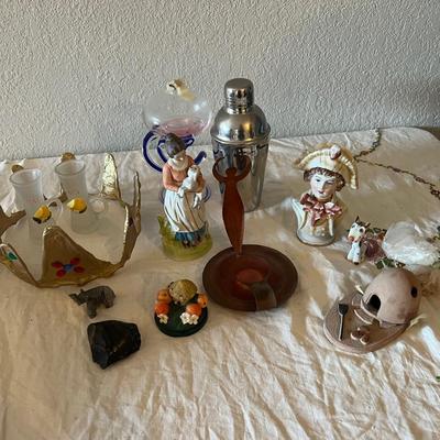 Antiques Lot
