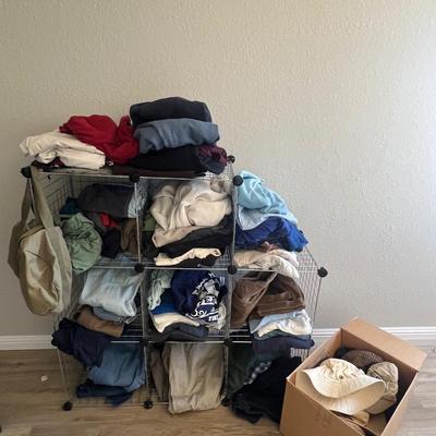 Men’s Clothing & Hat Lot