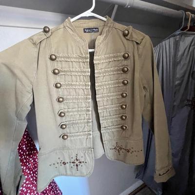 Women’s Clothing Lot