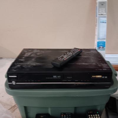 TECHNICS EQUALIZER, MONSTER POWER HTS 3600, TOSHIBA VCR, REMOTES & A TRIPP-LITE POWER SUPPLY
