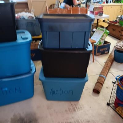 6 STORAGE TOTES
