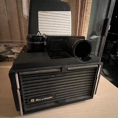Bell & Howell Slide Cube System Projector Model AF70