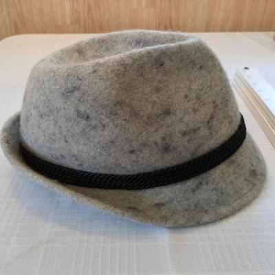 Genuine Vintage Alpine Fedora Hat