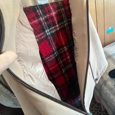 Lot 754 Women's jackets