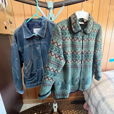 Lot 755 Women's Jackets