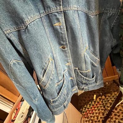 Lot 755 Women's Jackets