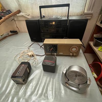 Lot 773 Electronics