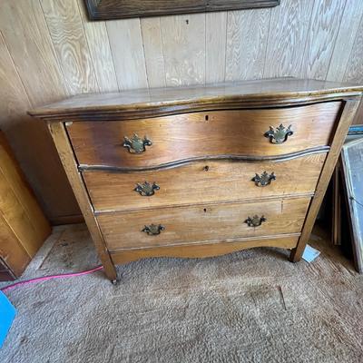 Lot 791 Oak dresser