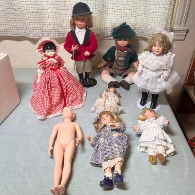 Lot 803 Lot of Dolls