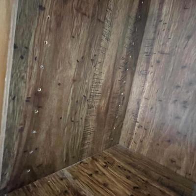 Lot 815 Particle board book shelf