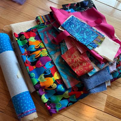 Huge Variety of Art & Craft Supplies (2R-HS)