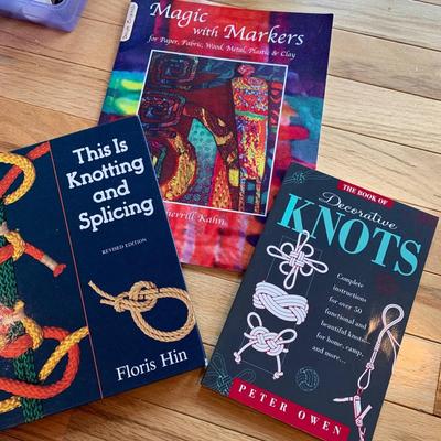 Huge Variety of Art & Craft Supplies (2R-HS)