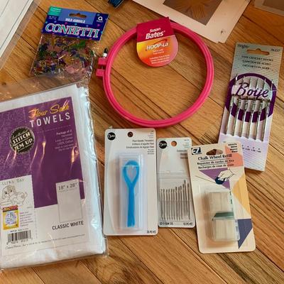 Huge Variety of Art & Craft Supplies (2R-HS)