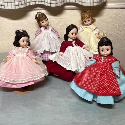 Lot 827 Madame Alexander Dolls