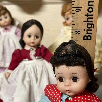 Lot 827 Madame Alexander Dolls