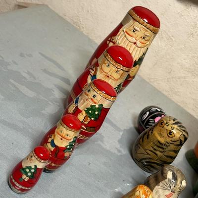 Lot 831 Russian nesting dolls