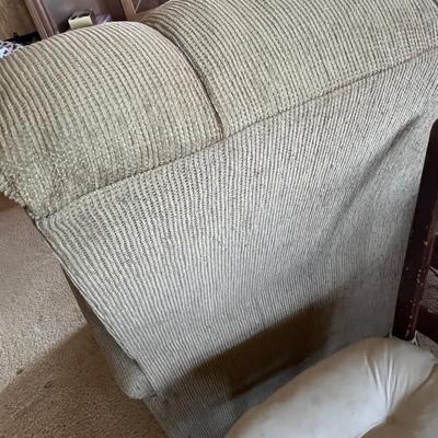 Lot 861 EZ lift Recliner