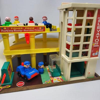 1970's Fisher Price Parking Garage, Cars, Little People