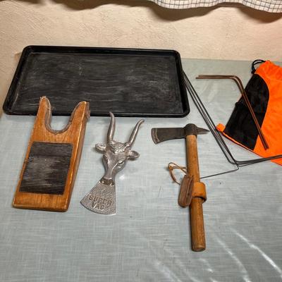 Lot 881 Boot Jacks & other