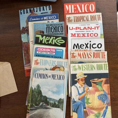 Mexico! Books, maps and memorabilia (DR-Tf)