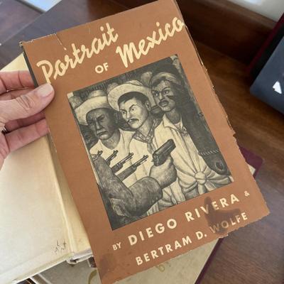 Mexico! Books, maps and memorabilia (DR-Tf)
