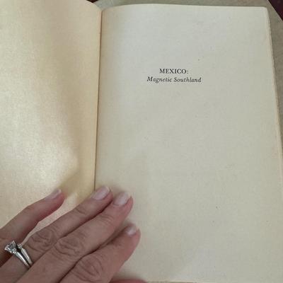 Mexico! Books, maps and memorabilia (DR-Tf)