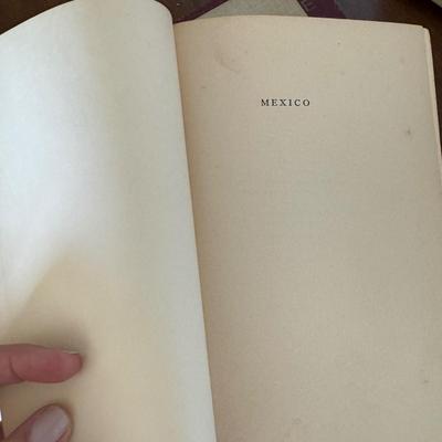 Mexico! Books, maps and memorabilia (DR-Tf)