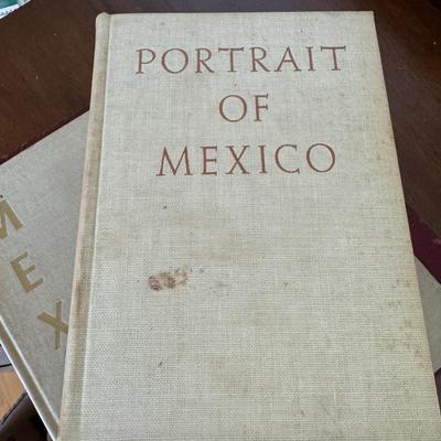 Mexico! Books, maps and memorabilia (DR-Tf)