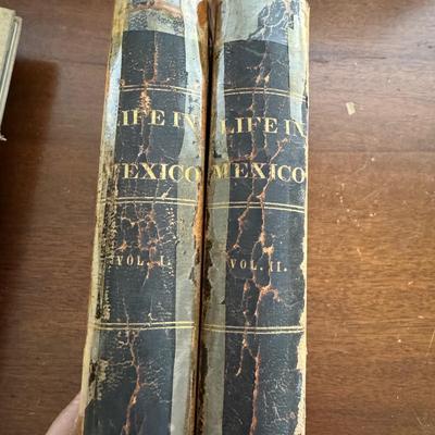 Mexico! Books, maps and memorabilia (DR-Tf)