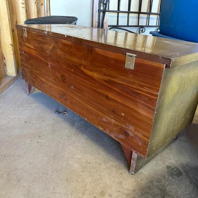ANOTHER LANE CEDAR LINED HOPE CHEST