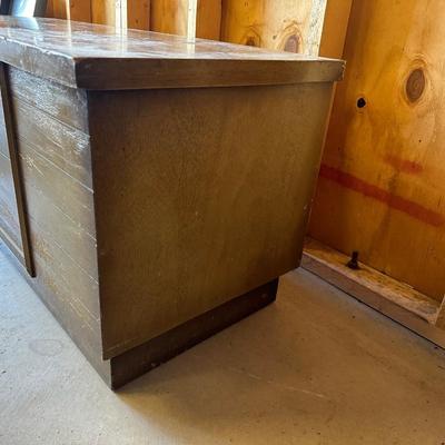ANOTHER LANE CEDAR LINED HOPE CHEST