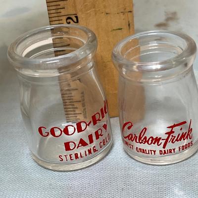 Lot 891 Vintage dairy creamers