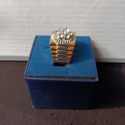 MEN'S 10K GOLD RING