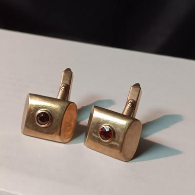 10K GOLD CUFFLINKS