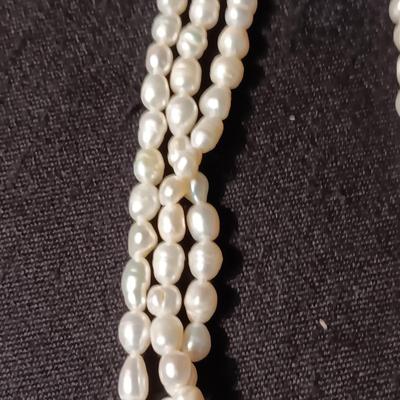 GENUINE PEARL 3 STRAND NECKLACE & 2 CAMEO BROOCHES