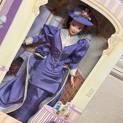 Lot 906 Barbie & other Dolls