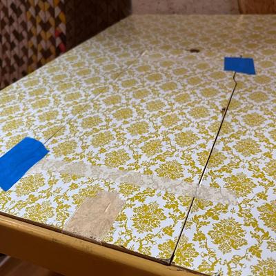 Lot 909 card table for sewing machine