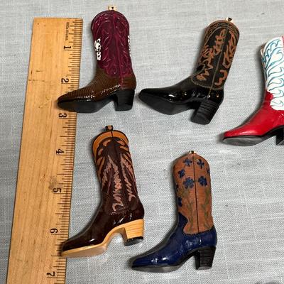 Lot 911 Resin Boots