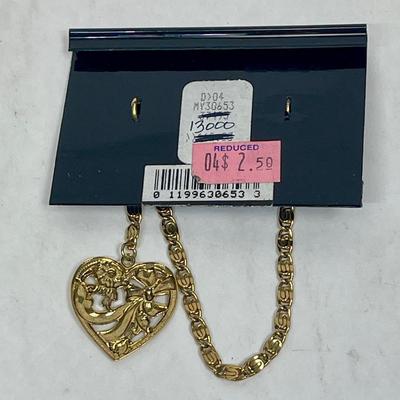 Victorian Memories Gold-tone bracelet with Heart-shaped Bangle