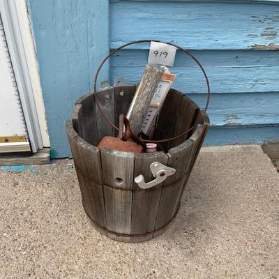 Lot 919 Bucket O Stuff