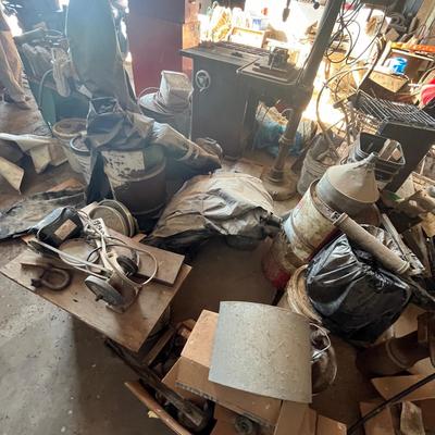 Lot 927 Quonset Middle.