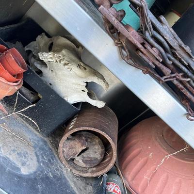 Lot 932 Cook stove & yard art