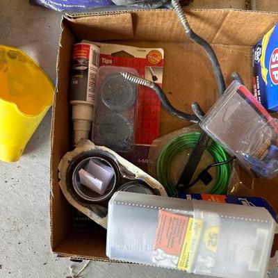 SLEDGE HAMMERS, RATCHET STRAPS, EXTENSION POLE AND MORE